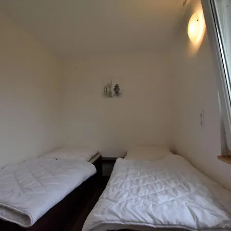 Spacious Holiday In Dahmen With Terrace 別荘 *