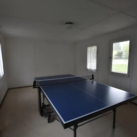 別荘 Spacious Holiday In Dahmen With Terrace
